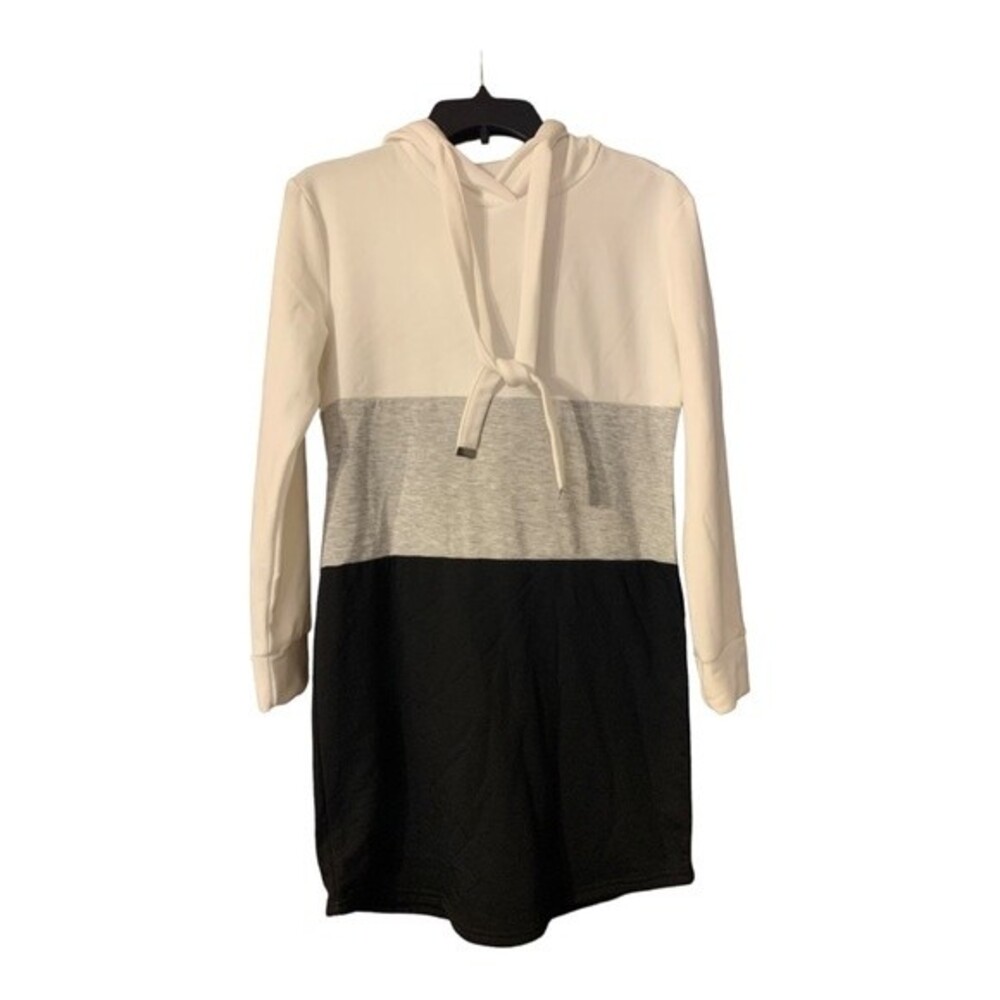 NWT No Boundaries | Color‎ Block White/Gray/Black Hooded Sweater Dress M